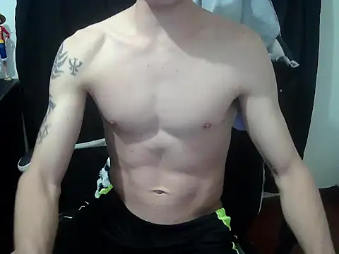 Snapshot of crixus11111 chatting on 03/27/26, 04:18 crixus11111 online show from 03/27/26, 04:18