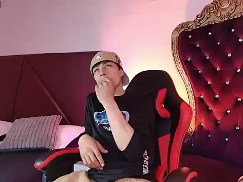 Snapshot of Andreew_Style chatting on 03/16/26, 08:46 Andreew Style online show from 03/16/26, 08:46