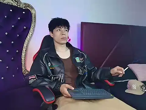 Snapshot of Andreew_Style chatting on 03/19/26, 08:35 Andreew Style online show from 03/19/26, 08:35