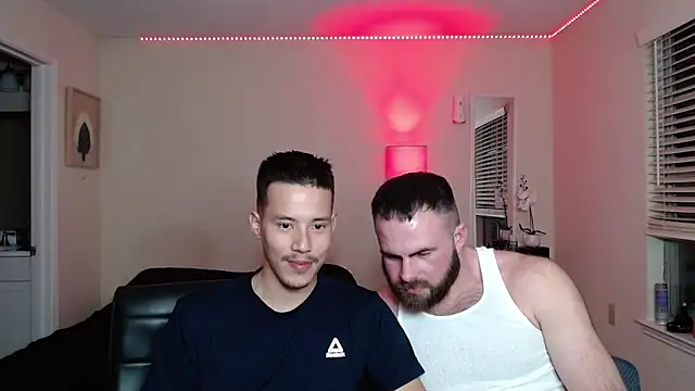 Snapshot of The_Alphapair chatting on 03/14/26, 02:39 The Alphapair online show from 03/14/26, 02:39