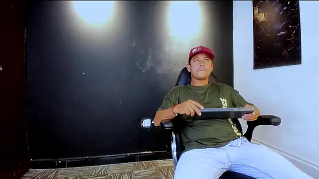 Dante212 Vibes online show from 04/11/26, 04:06