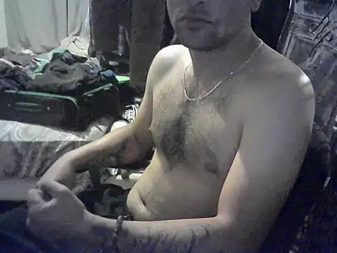 Snapshot of Relk130p chatting on 04/30/26, 06:31 Relk130p online show from 04/30/26, 06:31