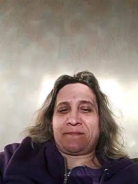 KatieLove133 online show from 04/25/26, 04:04