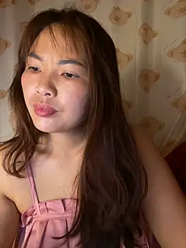 Snapshot of Milik-1022 chatting on 03/27/26, 10:09 Milik-1022 online show from 03/27/26, 10:09