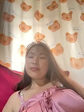 Snapshot of Milik-1022 chatting on 04/14/26, 02:39 Milik-1022 online show from 04/14/26, 02:39