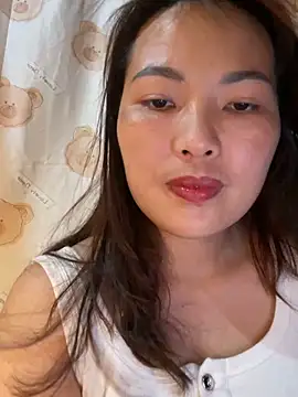 Snapshot of Milik-1022 chatting on 04/14/26, 02:56 Milik-1022 online show from 04/14/26, 02:56