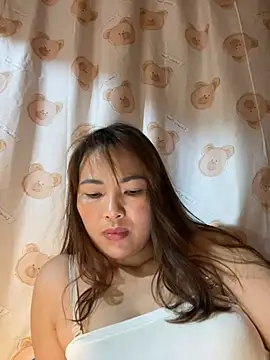 Snapshot of Milik-1022 chatting on 04/15/26, 03:19 Milik-1022 online show from 04/15/26, 03:19