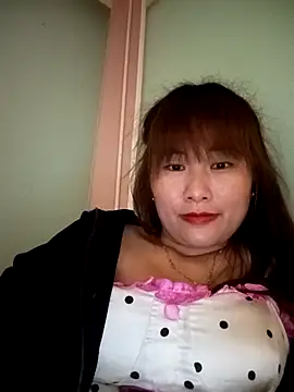 Snapshot of Lucxy-ki6 chatting on 04/02/26, 01:47 Lucxy-ki6 online show from 04/02/26, 01:47