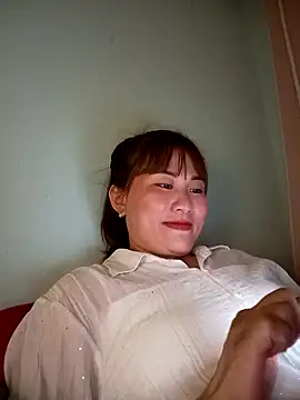 Snapshot of Lucxy-ki6 chatting on 06/01/26, 01:13 Lucxy-ki6 online show from 06/01/26, 01:13