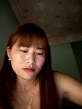 Snapshot of Lucxy-ki6 chatting on 06/18/26, 12:22 Lucxy-ki6 online show from 06/18/26, 12:22