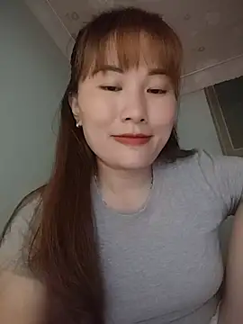 Snapshot of Lucxy-ki6 chatting on 07/16/26, 02:01 Lucxy-ki6 online show from 07/16/26, 02:01