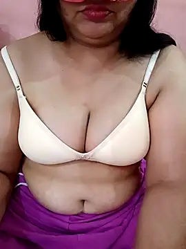 Snapshot of Gujju_bhabhi69 chatting on 03/19/26, 09:24 Gujju bhabhi69 online show from 03/19/26, 09:24