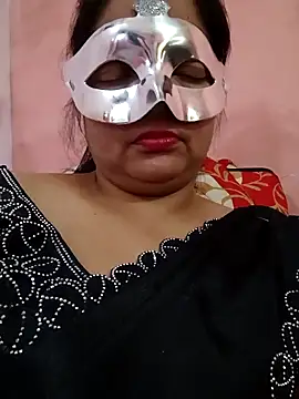 Snapshot of Gujju_bhabhi69 chatting on 04/05/26, 08:55 Gujju bhabhi69 online show from 04/05/26, 08:55