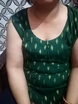 Snapshot of Gujju_bhabhi69 chatting on 04/25/26, 04:37 Gujju bhabhi69 online show from 04/25/26, 04:37