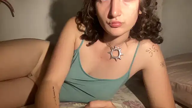 antoniettamaria online show from 05/11/26, 04:04