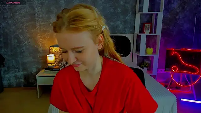 Snapshot of Shiny_Liss chatting on 04/23/26, 01:40 Shiny Liss online show from 04/23/26, 01:40