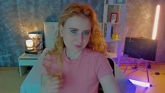 Snapshot of Shiny_Liss chatting on 05/24/26, 01:32 Shiny Liss online show from 05/24/26, 01:32