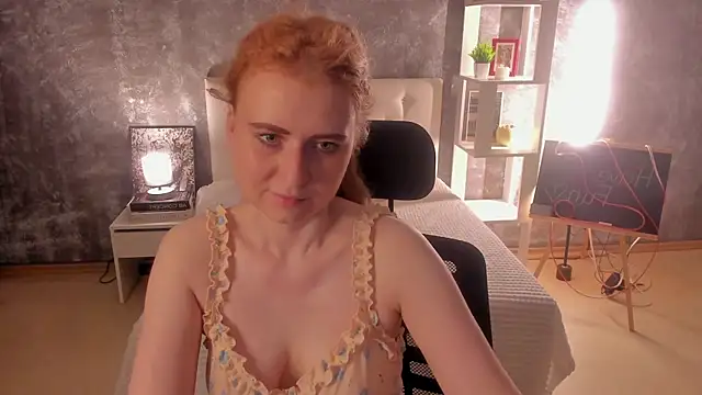 Snapshot of Shiny_Liss chatting on 06/25/26, 01:49 Shiny Liss online show from 06/25/26, 01:49