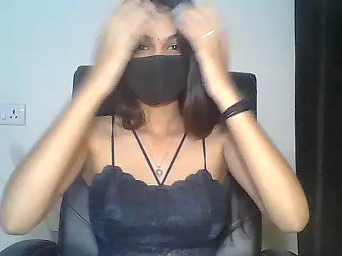 Snapshot of Hot_Deepansi02 chatting on 04/28/26, 05:07 Hot Deepansi02 online show from 04/28/26, 05:07
