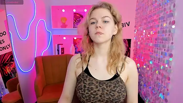 ElizabethVane online show from 05/22/26, 07:04