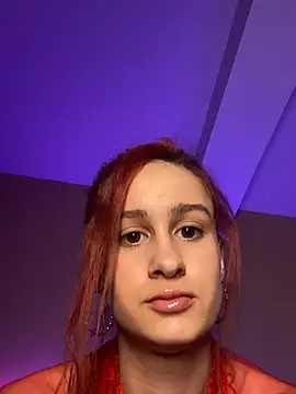 Snapshot of IrisMiley chatting on 04/19/26, 10:14 IrisMiley online show from 04/19/26, 10:14