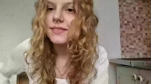 Snapshot of Kira_Wonderfullina chatting on 03/16/26, 09:13 Kira Wonderfullina online show from 03/16/26, 09:13