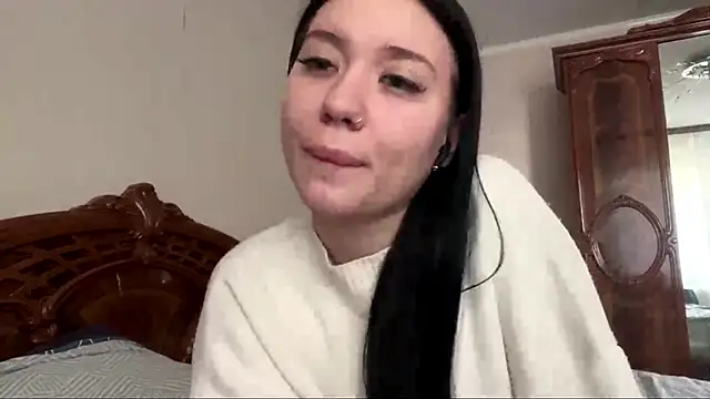 Snapshot of Sofi_Funny chatting on 04/08/26, 02:33 Sofi Funny online show from 04/08/26, 02:33