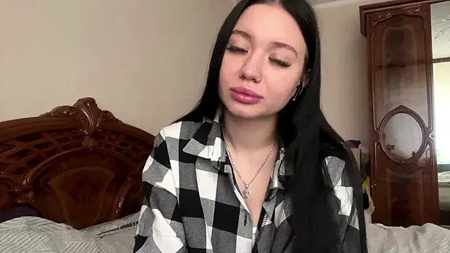 Snapshot of Sofi_Funny chatting on 04/09/26, 03:06 Sofi Funny online show from 04/09/26, 03:06