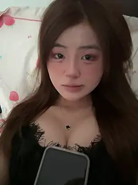 Snapshot of Sweet20-20 chatting on 04/30/26, 07:14 Sweet20-20 online show from 04/30/26, 07:14