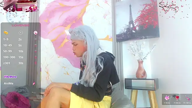 Snapshot of Andrea_Pop__ chatting on 04/21/26, 11:27 Andrea Pop online show from 04/21/26, 11:27