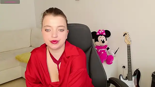 Snapshot of Minnie_mouse_18 chatting on 03/17/26, 10:07 Minnie mouse 18 online show from 03/17/26, 10:07