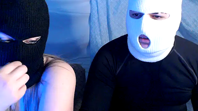 Snapshot of Silvia_Leonardo chatting on 03/25/26, 06:36 Silvia Leonardo online show from 03/25/26, 06:36