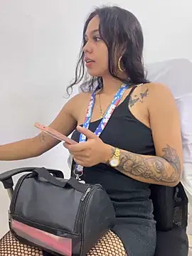 Snapshot of daniela-sexy chatting on 03/30/26, 02:29 daniela-sexy online show from 03/30/26, 02:29