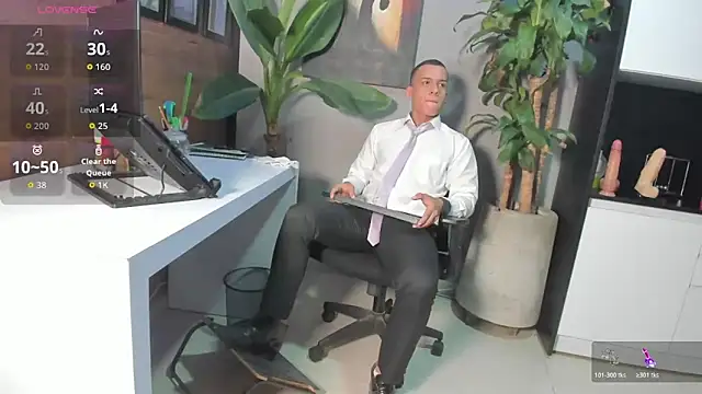 Snapshot of Enzoo98_ chatting on 05/01/26, 12:04 Enzoo98 online show from 05/01/26, 12:04