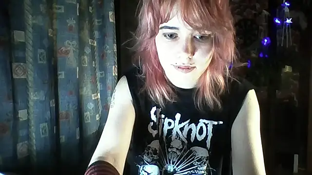 Snapshot of whiny_emo_boi chatting on 04/03/26, 09:13 whiny emo boi online show from 04/03/26, 09:13