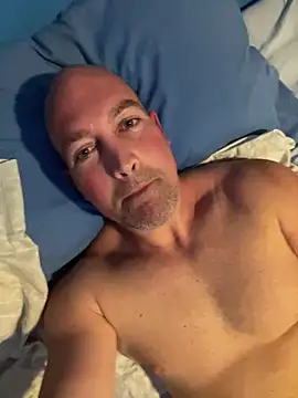 BadboyBilly4481 online show from 03/15/26, 04:07