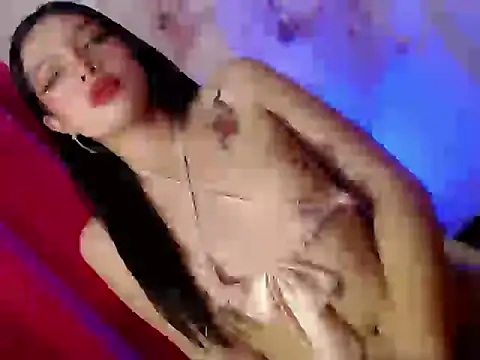 Snapshot of Finest_Driea chatting on 05/17/26, 12:30 Finest Driea online show from 05/17/26, 12:30