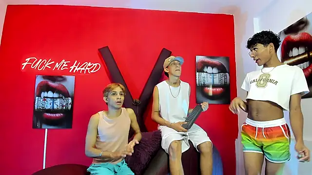 Snapshot of AVENGER_GUYS1 chatting on 03/16/26, 01:48 AVENGER GUYS1 online show from 03/16/26, 01:48