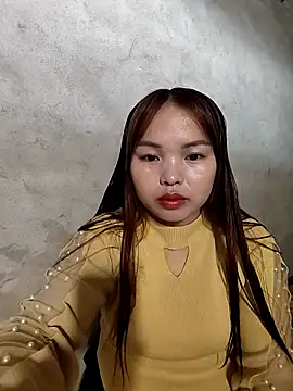 Snapshot of Mina_xYx chatting on 04/18/26, 01:31 Mina xYx online show from 04/18/26, 01:31