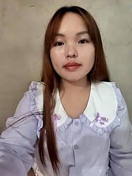 Snapshot of Mina_xYx chatting on 04/27/26, 05:00 Mina xYx online show from 04/27/26, 05:00