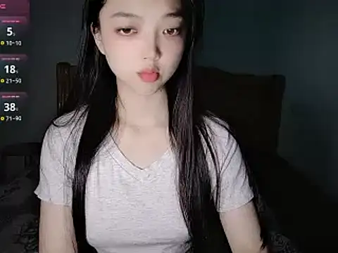 oblakitty  online show from 06/23/26, 01:47