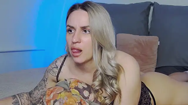 Snapshot of sexy_fuzzy_socks chatting on 03/16/26, 05:44 sexy fuzzy socks online show from 03/16/26, 05:44