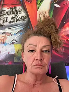 Snapshot of Milf-Gabi chatting on 04/08/26, 07:41 Milf-Gabi online show from 04/08/26, 07:41