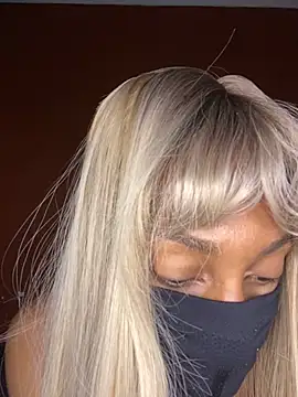 BlackApple   online show from 03/17/26, 09:29