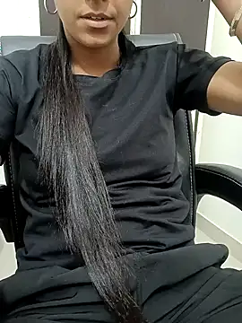 Snapshot of aushi_rajput chatting on 04/01/26, 09:01 aushi rajput online show from 04/01/26, 09:01