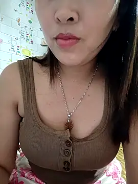 Snapshot of Cherry_XyX chatting on 04/07/26, 01:33 Cherry XyX online show from 04/07/26, 01:33