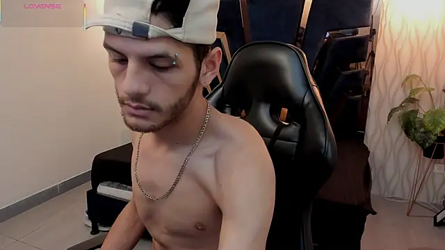 Snapshot of Chris_Green chatting on 04/01/26, 11:22 Chris Green online show from 04/01/26, 11:22