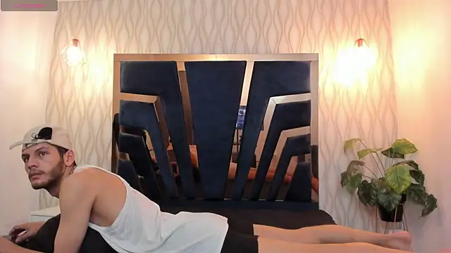 Snapshot of Chris_Green chatting on 04/05/26, 01:19 Chris Green online show from 04/05/26, 01:19