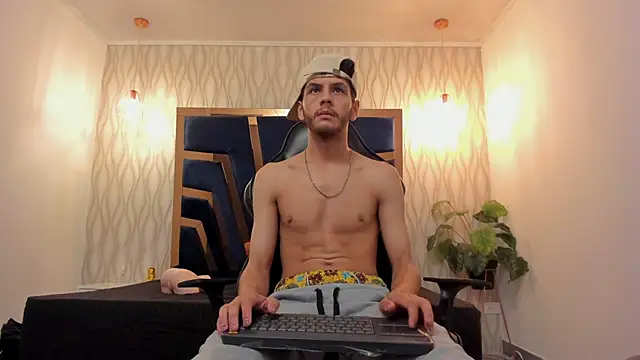 Snapshot of Chris_Green chatting on 04/06/26, 11:33 Chris Green online show from 04/06/26, 11:33