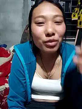 Snapshot of Leiley_98 chatting on 03/17/26, 11:35 Leiley 98 online show from 03/17/26, 11:35